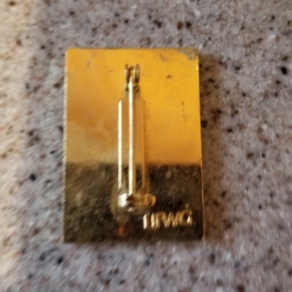 Abstract Modernist brooch for Human Rights - Picture 4 of 4